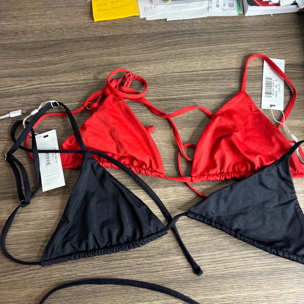 NWT Frankies Bikinis BUNDLE! Lumia Triangle Bikini Top in Red + Black ! - Picture 3 of 7